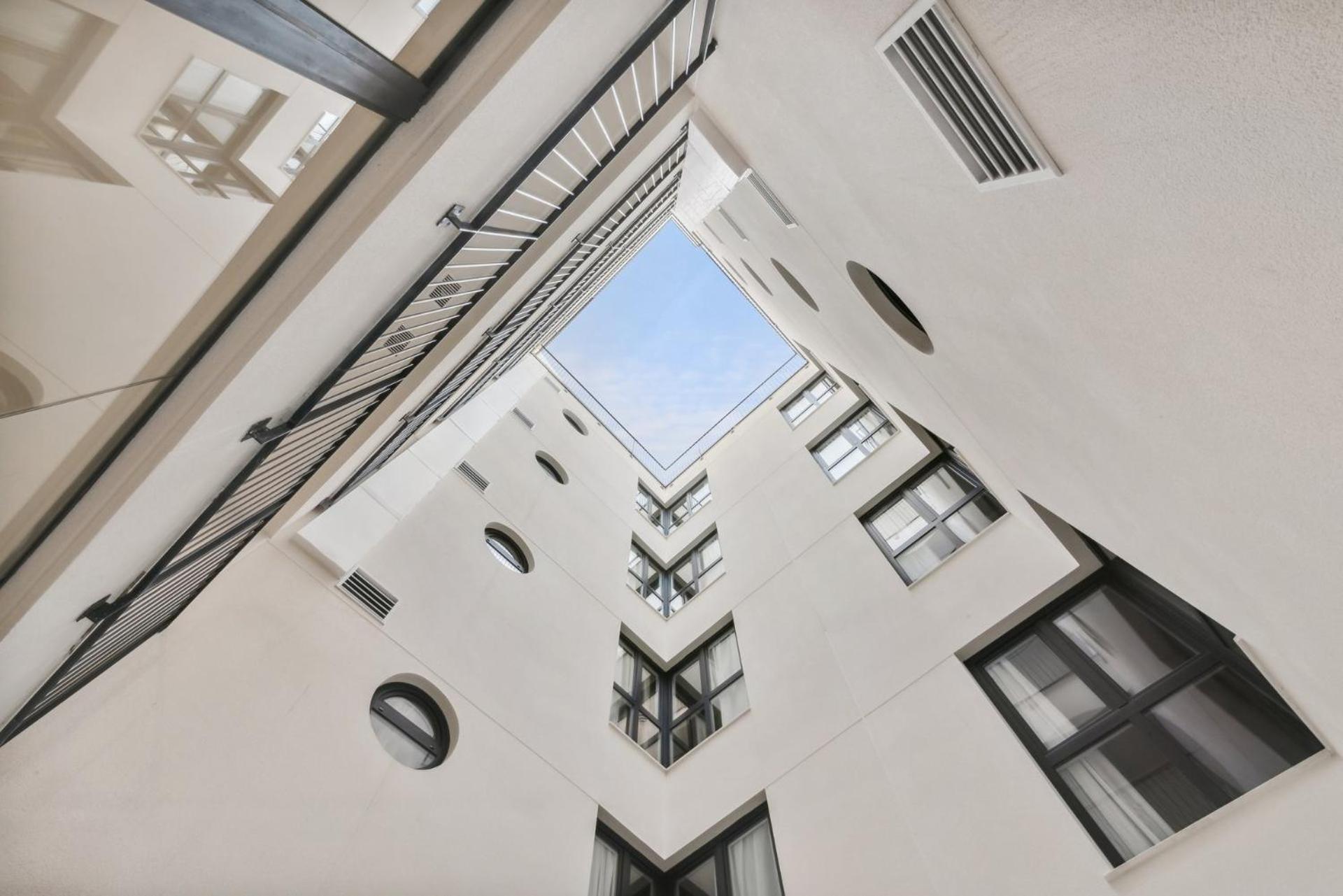 Limehome Valencia Carrer Del Pare Palau I Quer Zewnętrze zdjęcie