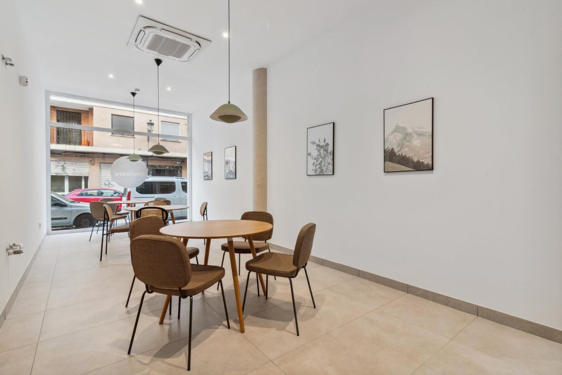 Limehome Valencia Carrer Del Pare Palau I Quer Zewnętrze zdjęcie