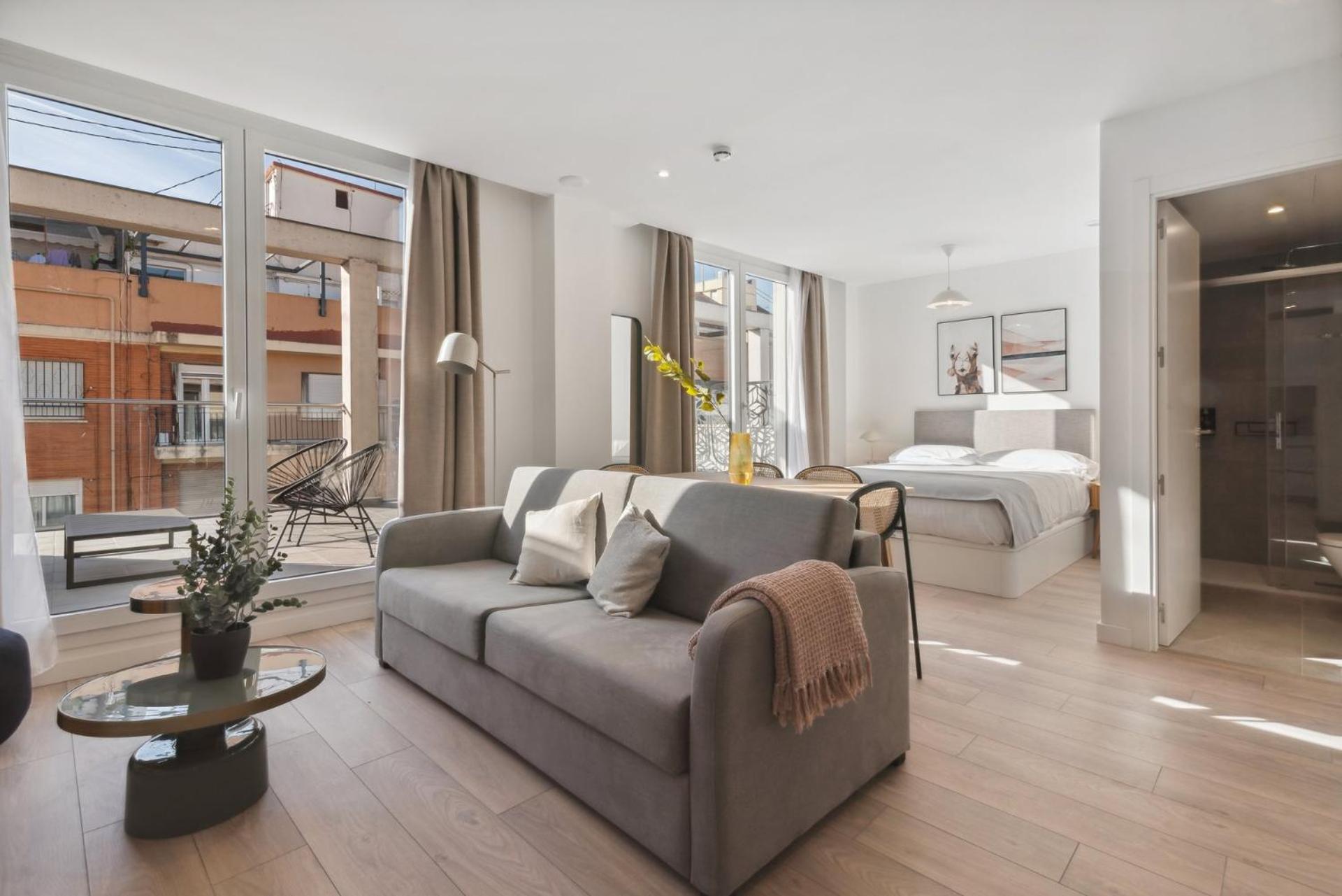 Limehome Valencia Carrer Del Pare Palau I Quer Zewnętrze zdjęcie