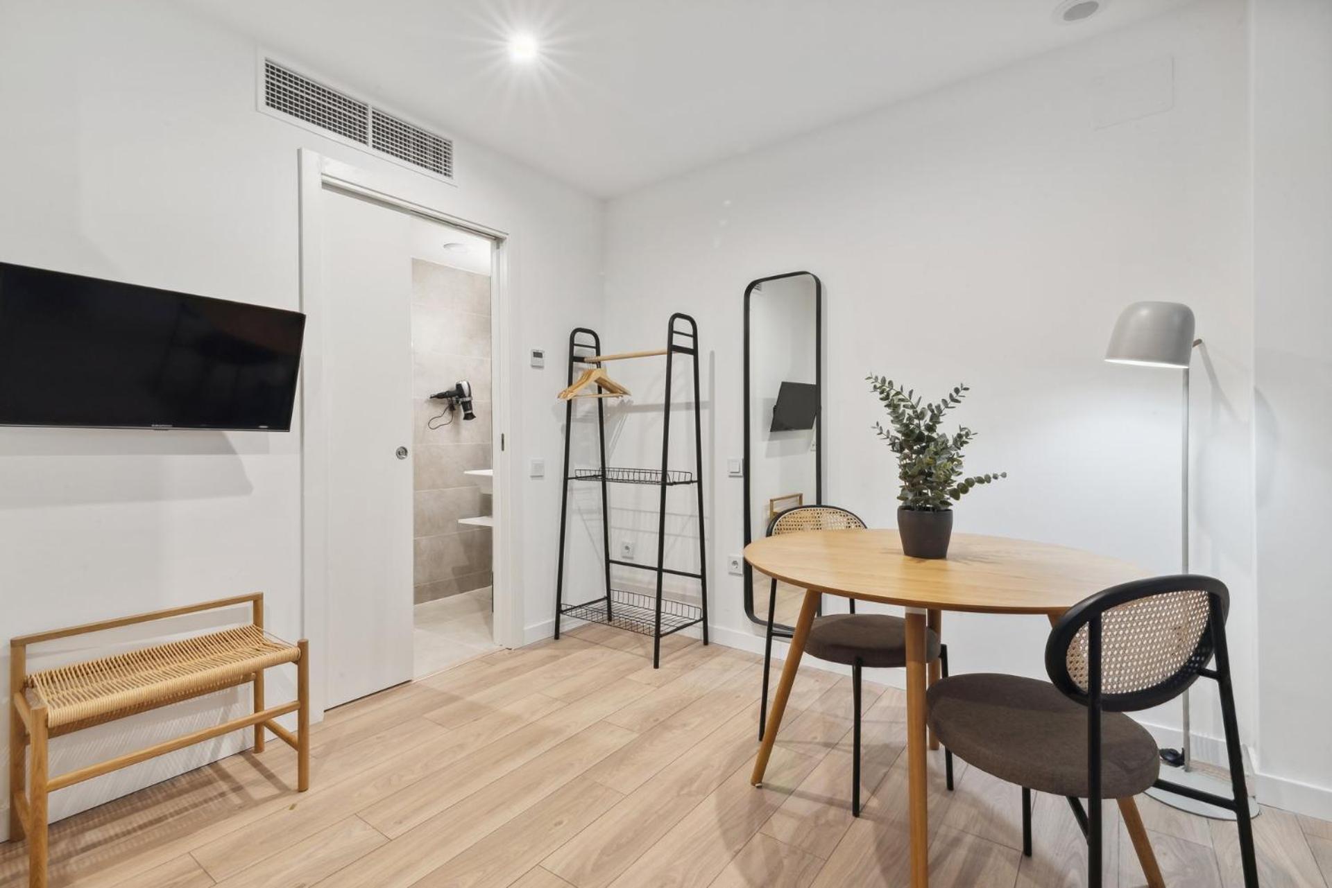 Limehome Valencia Carrer Del Pare Palau I Quer Pokój zdjęcie